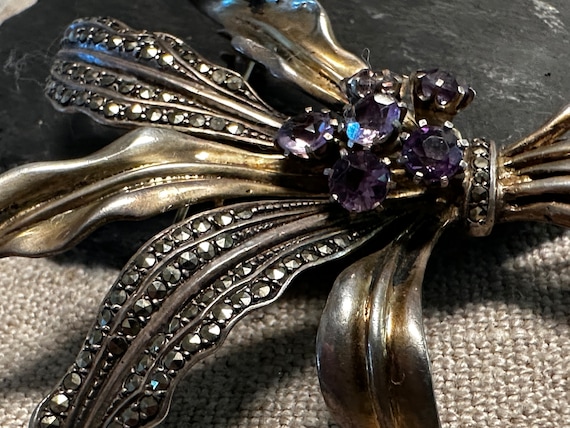Sterling Retro Brooch Large Genuine Amethyst and Marcasite  display picture 1