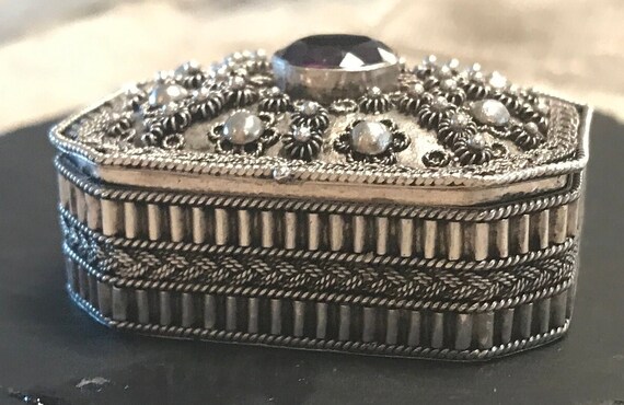 Silver jeweled miniature box exquisitely hand wro… - image 5