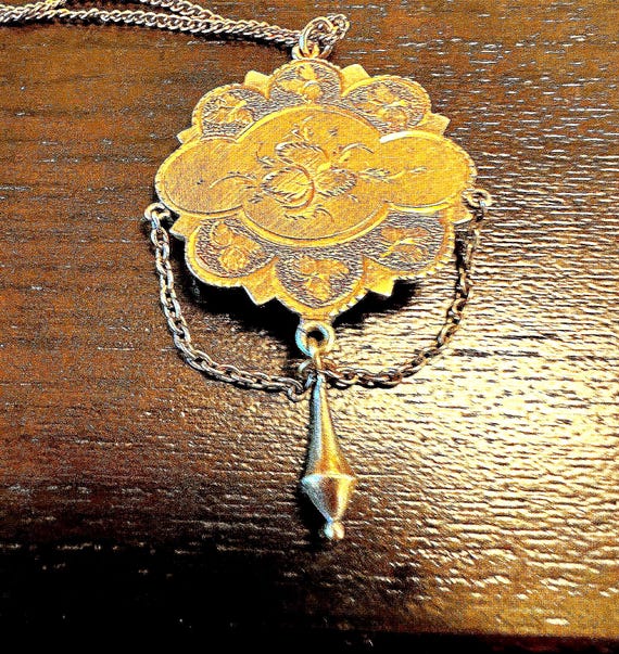 14k Necklace Victorian engraved rose motif, 1800s artistic jewelers creation, GF 16 1/2" chain