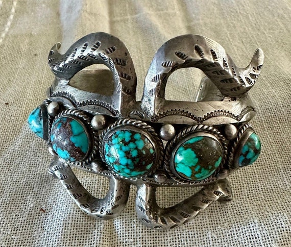 Native American 219 Gram Horse Sterling Silver Wide Turquoise Bracelet Cuff Native American 219 Gram Horse Sterling Silver Wide Turquoise Bracelet Cuff