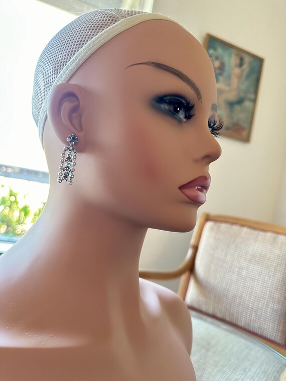 Edwardian 14k diamond & Emerald dangle drop pierc… - image 5