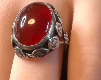 Sterling ring Carnelian Cabochon Rosebud, grape cluster Art Nouveau setting s-6 1/3
