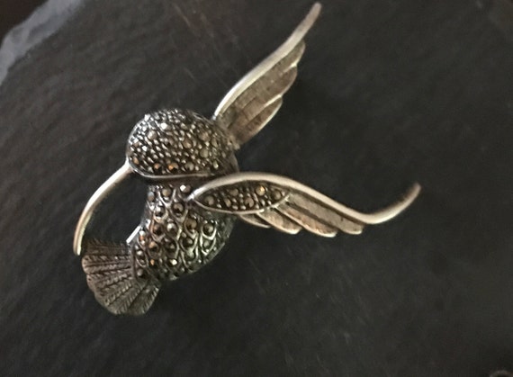 Vintage jeweled sterling hummingbird in flight-ma… - image 2