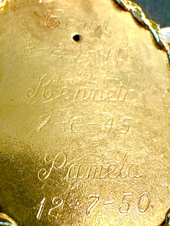 14k important 1950s solid gold big charm for moth… - image 5