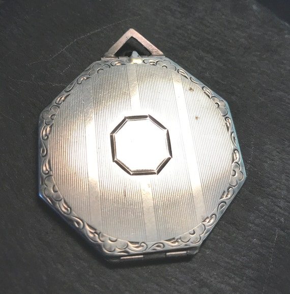 Deco silver octagonal large engraved locket - image 1