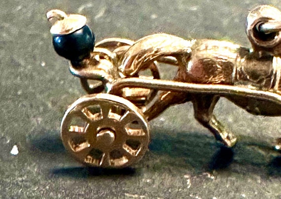 18k Yellow Gold Itlin Chrm Brcelet: Horseshoe, Bll, Disk, Figure