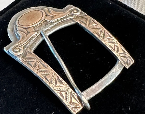 Sterling and Gold Vintage Hand Fabricated and Engraved  display picture 1