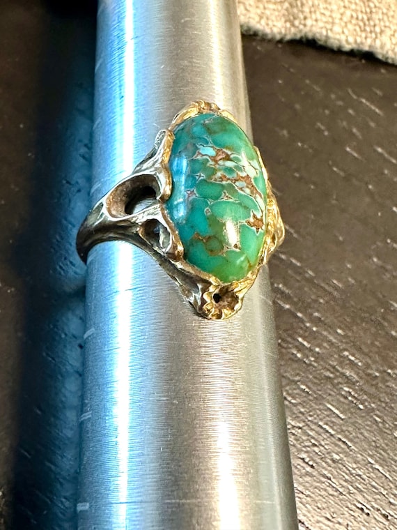 14k ring Genuine Turquoise lovely oval cabochon   