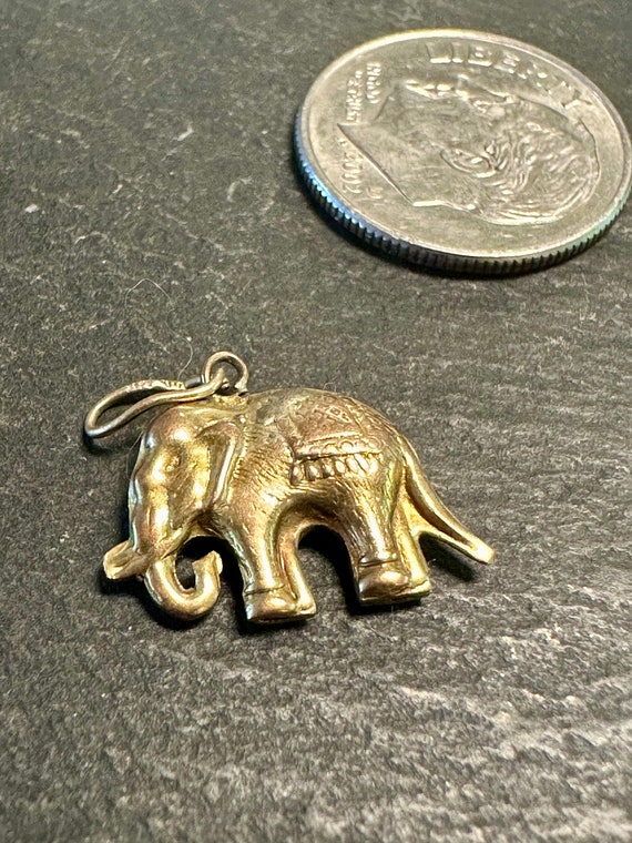10k antique Elephant charm - image 4