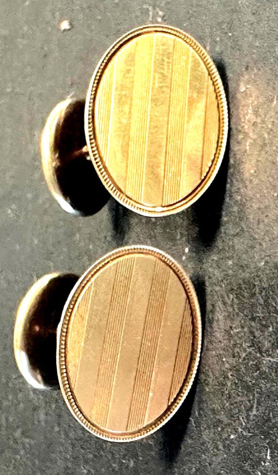 14k cufflinks, oval, Elegant engine turned clean … - image 2