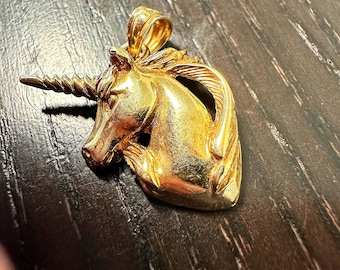 14k Unicorn Charm, pendant vintage