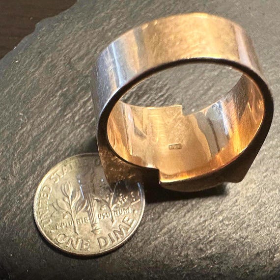 14k ring-Statement Modernist, clean scupltural De… - image 4