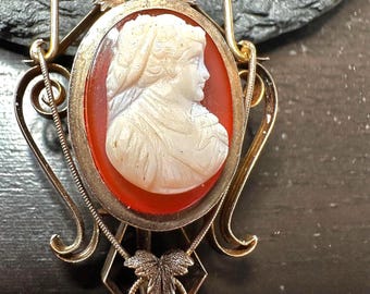 10k Pendant, Victorian charm with a gorgeous hand carved Hard stone Cameo-Amazing detailing, hair locket
