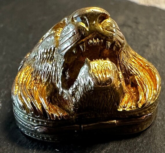 14K Victorian incredible Lion Locket- sculpted in… - image 5