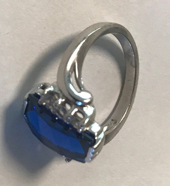 White gold sapphire modernist. mid century ring - image 2