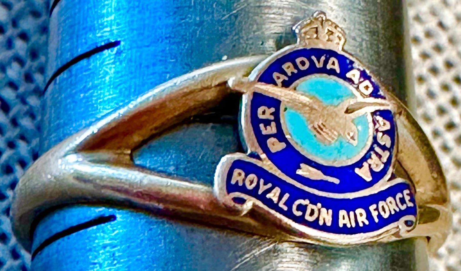 10k Ring-royal CDN Air Force, Antique Enamel-petite Ansd Sweet Size 6 3 ...