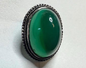 Stick Pin, antique green Onyx cabochon, sterling twisted wire frame-Classic