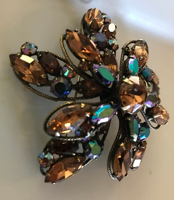 A vintage signed Regency large statement brooch. … - image 3