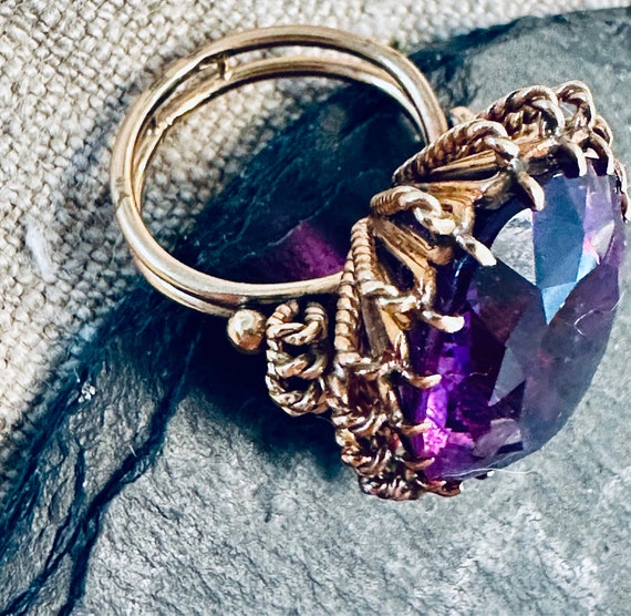 18k vintage large genuine beautiful Amethyst ring… - image 3