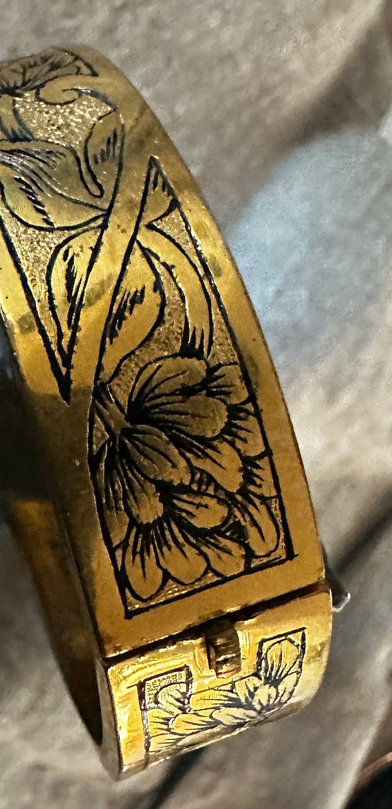 Victorian black enamel oval bangle bracelet-flora… - image 5