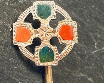 14k Stick pin Scottish Agate Victorian