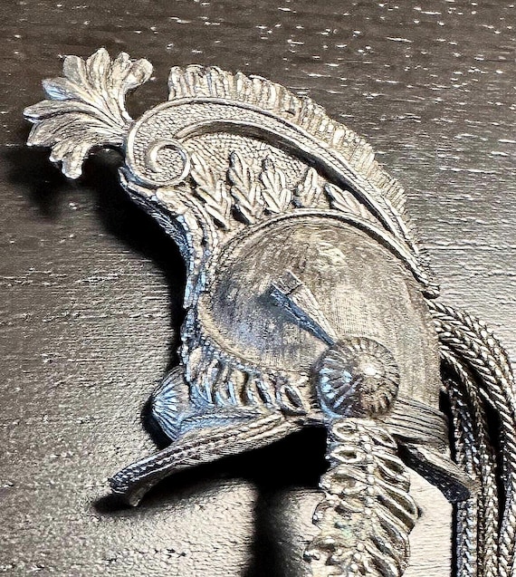 Silver Gladiator vintage designer-statement piece - image 2