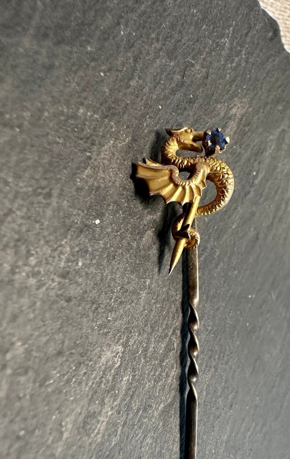 Antique Gold Griffin sapphire jeweled stickpin-Art