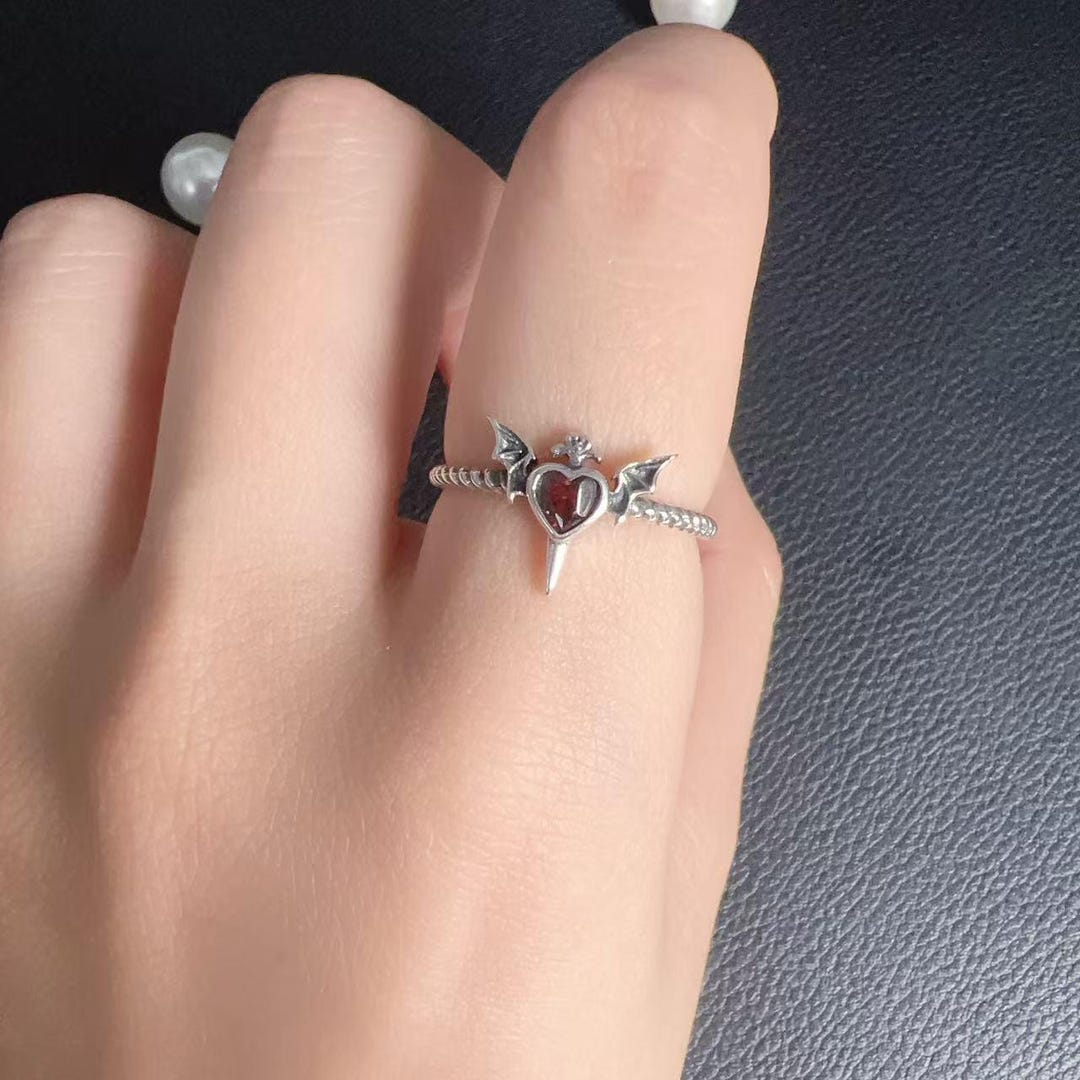 Gothic Dark Wing Heart Ring - Vintage Silver Jewelry With Red Gemstone - Etsy Japan