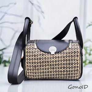 Unique Woven Rattan Handbag, Authentic Kalimantan Tribal Pattern Bag, Handcrafted Crossbody Purse, Boho Chic Accessory, Rattan Woven Handbag