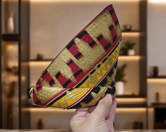 Chapeau tanjak fabriqué à la main, casquette culturelle indonésienne authentique, chapeau tanjak indonésien, couvre-chef unique en tissu batik pour des occasions spéciales