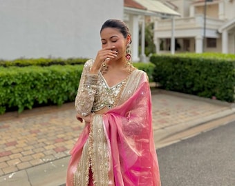 Banarasi Glass Tissue Silk Saree: Handcrafted Zari Lace Border