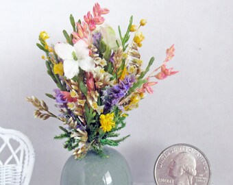 6th Scale Flower Arrangement