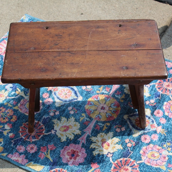 Primitive Step Stool Wood Stool Rustic Home Decor Foot Rest Foot Stool Primitives Farm Home Cottage Home