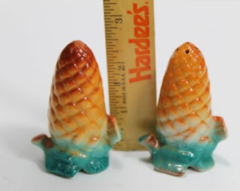 Pinecone Salt and Pepper Shakers Collectible Shakers Pinecone Salt Pepper Shakers