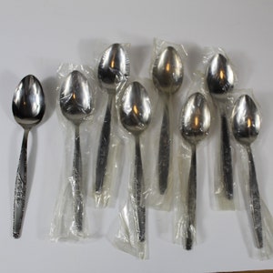 Interpur INR28 Stainless Steel Flatware – Japan Roses Black Accent, Glossy Finish