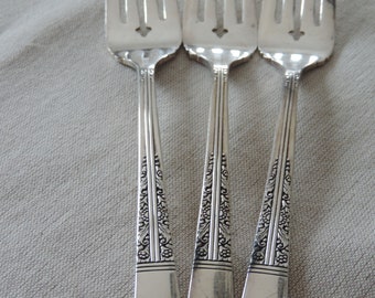 Vintage Fork Replacement Flatware Silverware Dessert forks Tudor Plate Oneida Community Plated Flatware