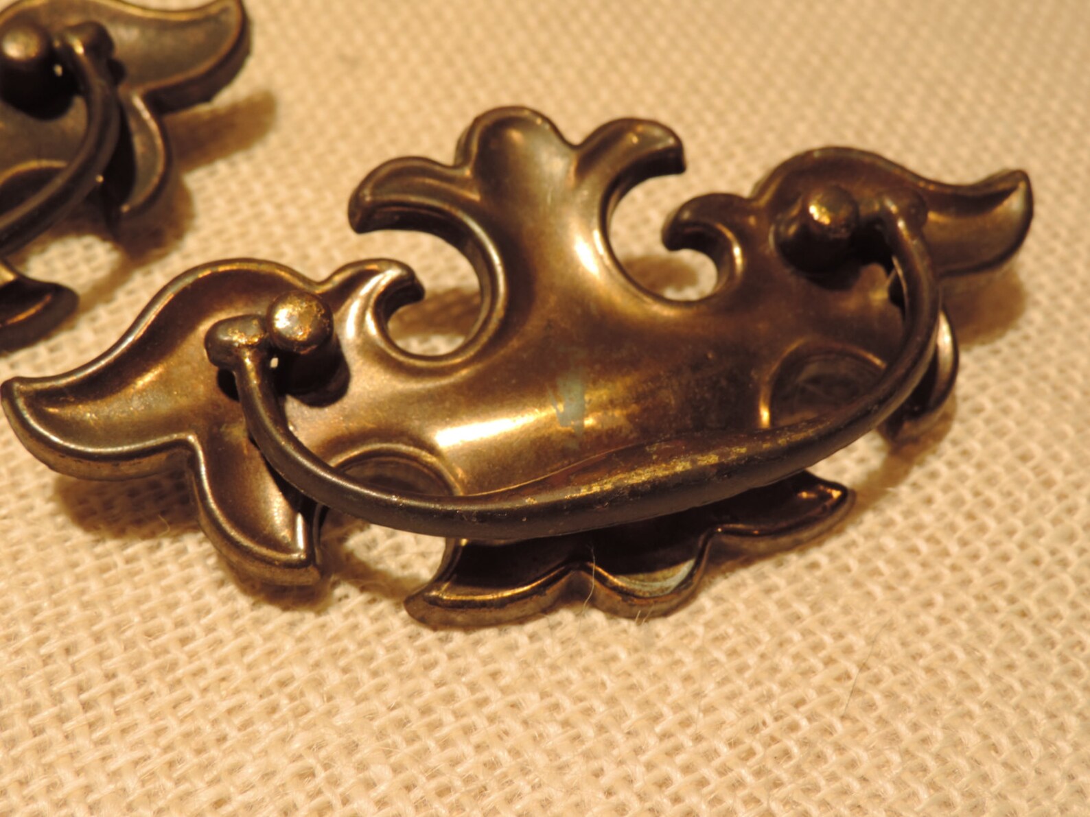 Vintage Hardware Drawer Pulls Salvage Pulls Handles Etsy