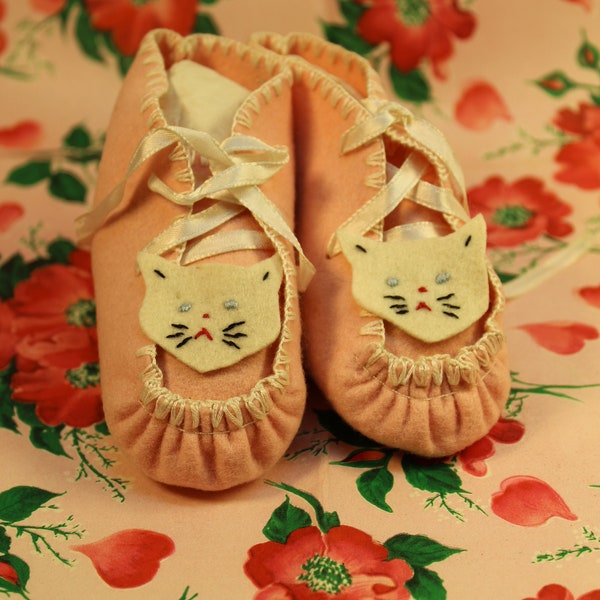 Pink Baby Booties Cat Kitten Booties Childs Footwear Baby Gift Baby Slippers Childs Slipper