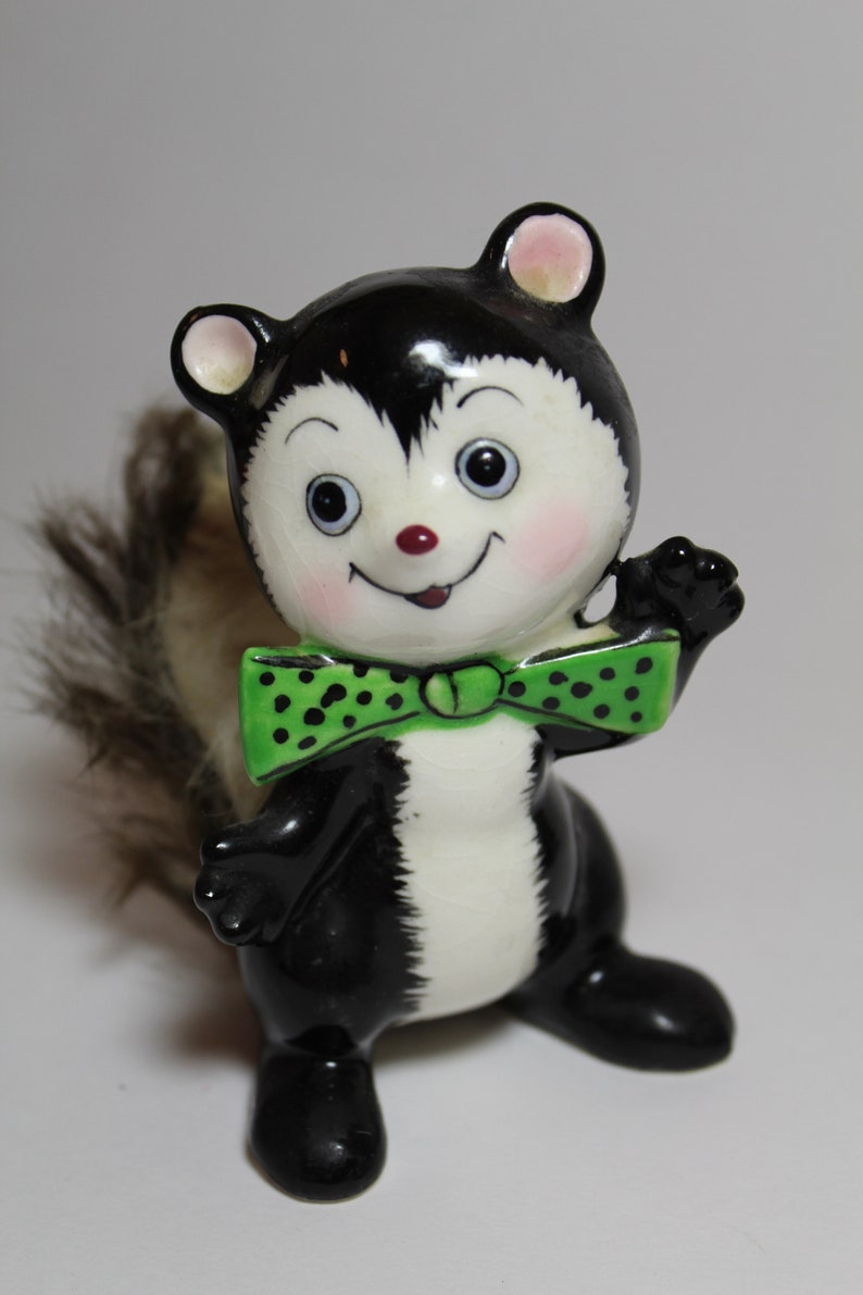 Skunk Figurine Skunk Family Kitchy Knick Knack Fuzzy Skunk Etsy