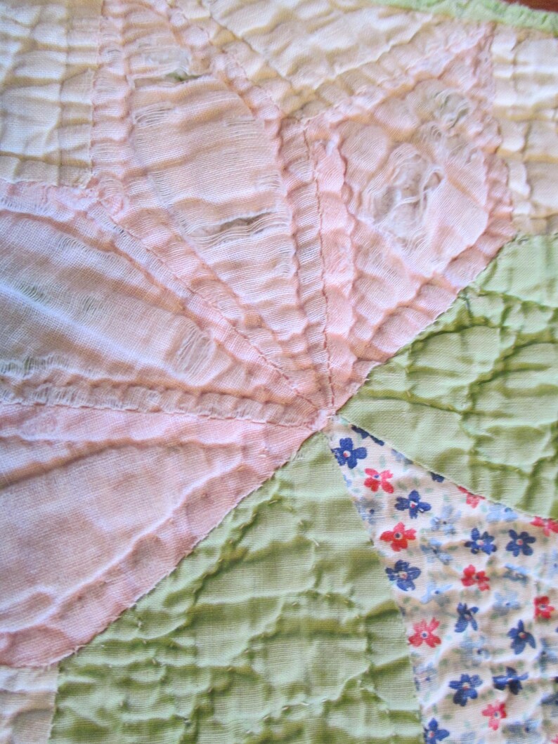 Star Blocks Vintage Quilt Pink And Green