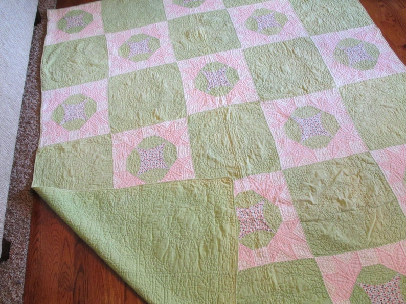 Star Blocks Vintage Quilt Pink And Green