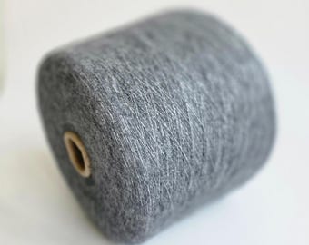 Like a cloud - 75/25  Brushed Cashmere Yarn/Silk - 1/12Nm - 300m per 25g - Oxford Grey