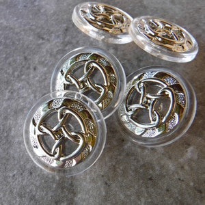5 Silver and Clear Wheel Extra Large Round Shank Buttons Size 15/16&quot;