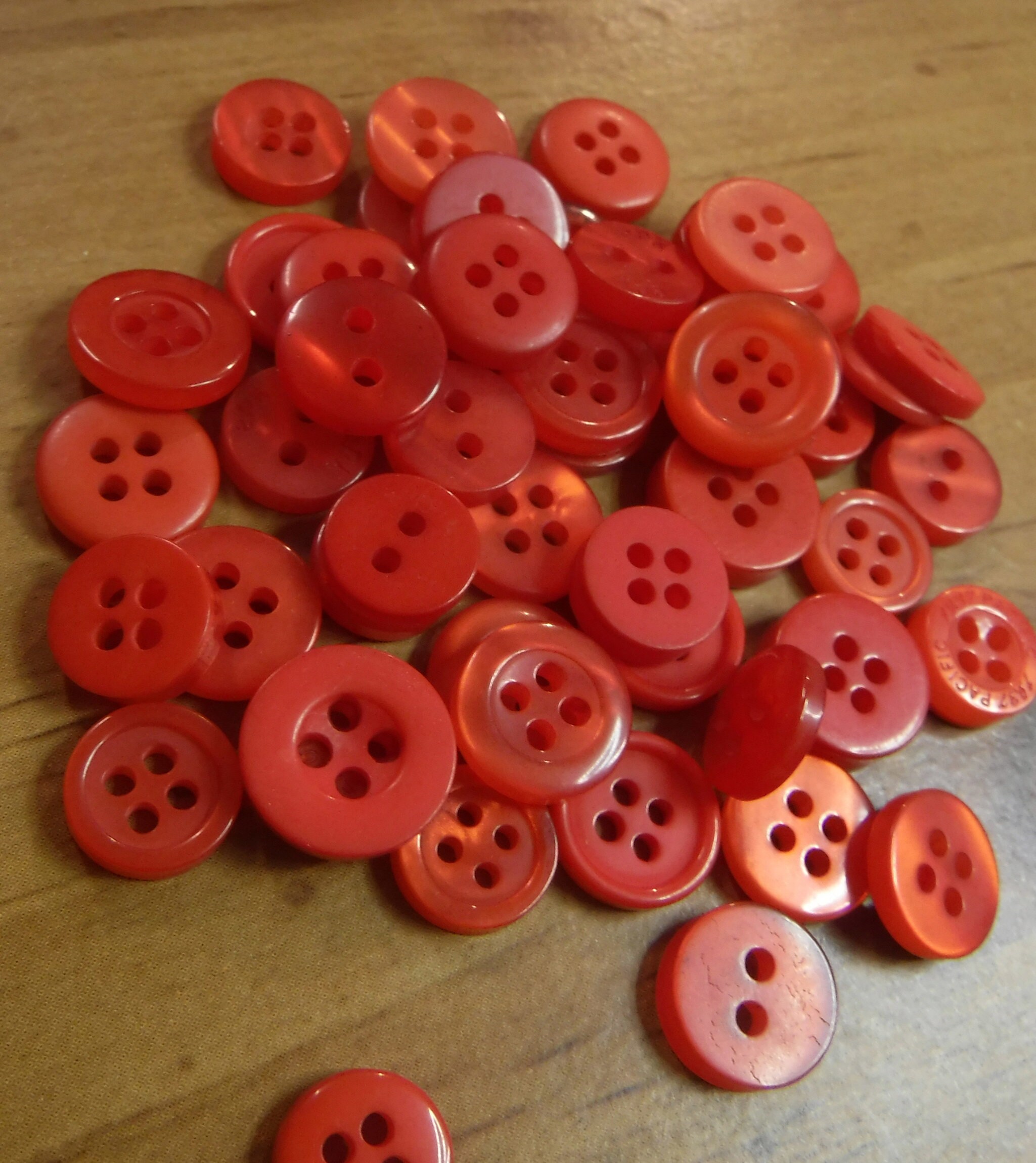 Red Shades Buttons, 50 Small Assorted Round Sewing Crafitng Bulk ...