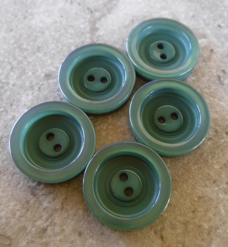 5 Forest Green Deep Rings Round Buttons Size 1516
