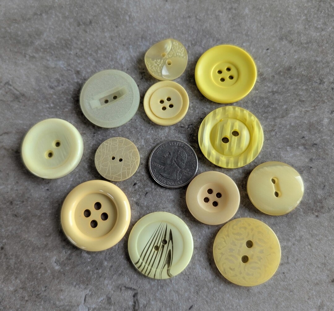Yellow Button Set 12 Yellow Shades Large Buttons Assorted Round Crafting Sewing Buttons ...