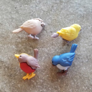 3 Garden Bird Shank Buttons You choose the color