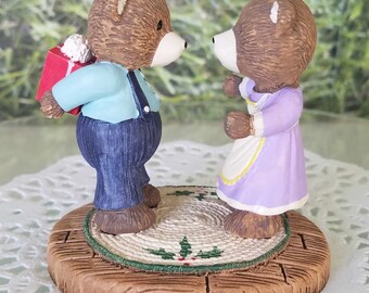 Hallmark Tender Touches Christmas is for Sharing Bears Figurine NB