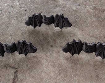 3 Cave Bats Shank Buttons Size 1 5/16"