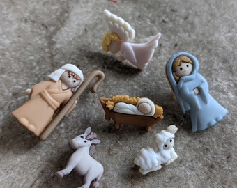 6 Nativity Shank Buttons